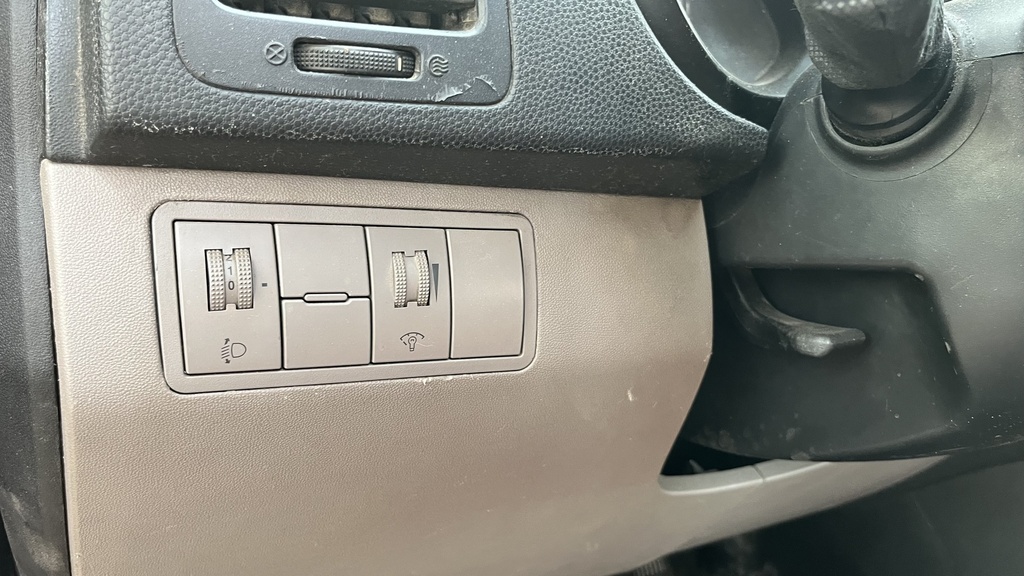LIGHT SWITCHES