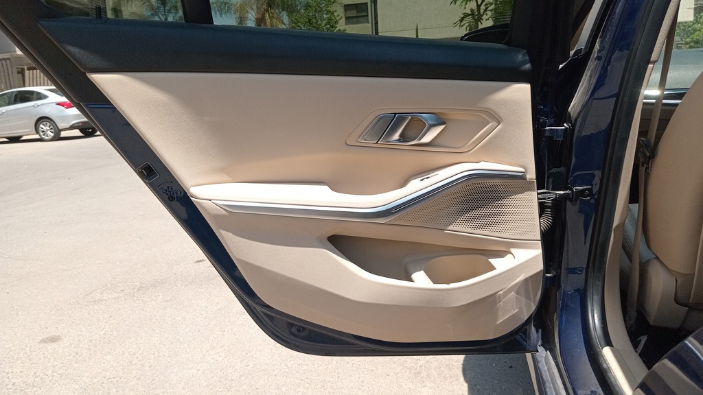 RR L DOOR