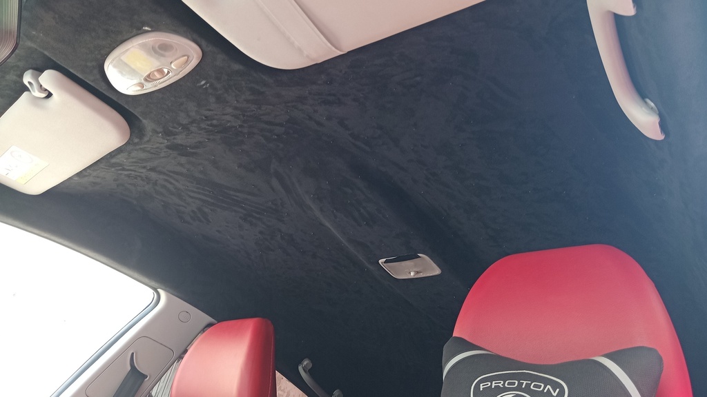 CAR ROOF MAT