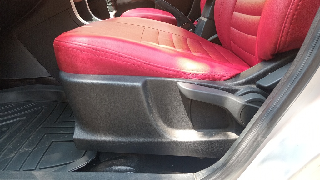 DRIVER SEAT SWITCHES