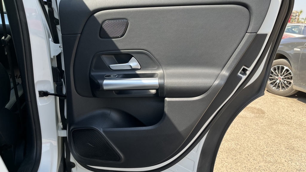 RR R DOOR