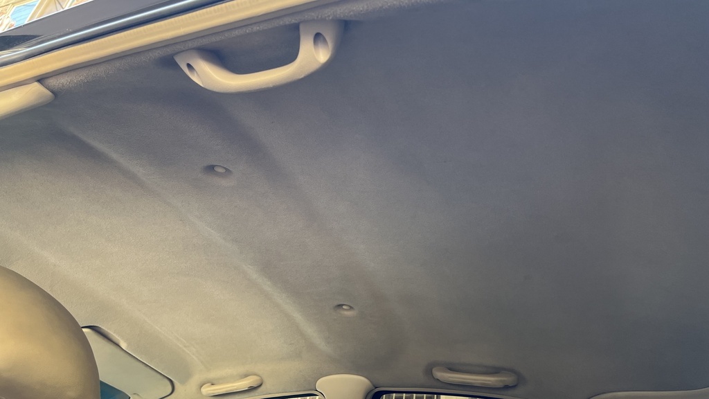 CAR ROOF MAT