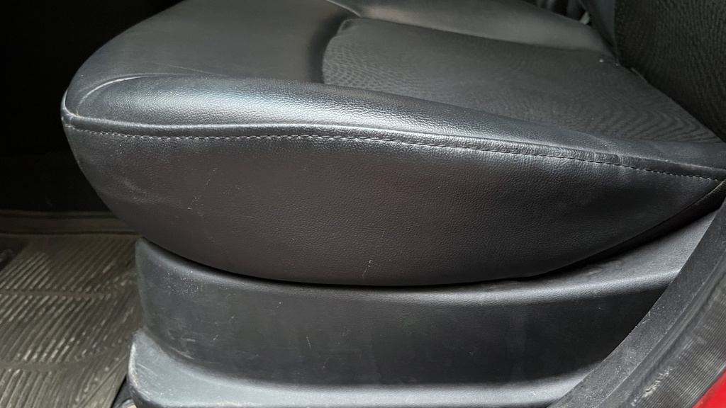DRIVER SEAT SWITCHES