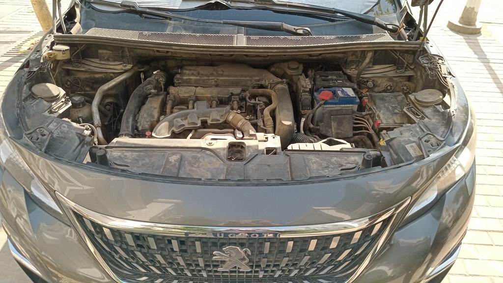 ENGINE COMPARTMENT
