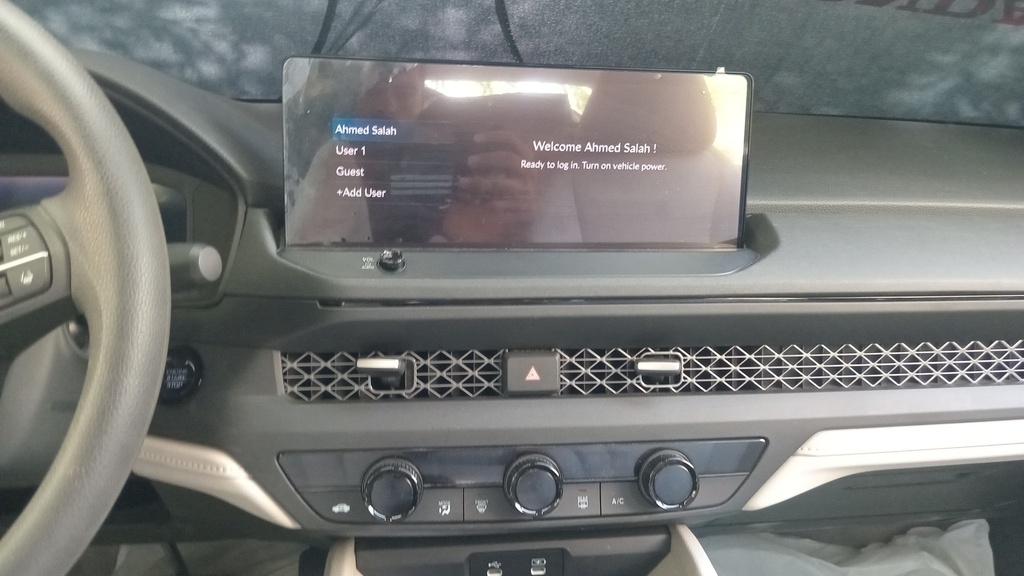 MULTIMEDIA SCREEN