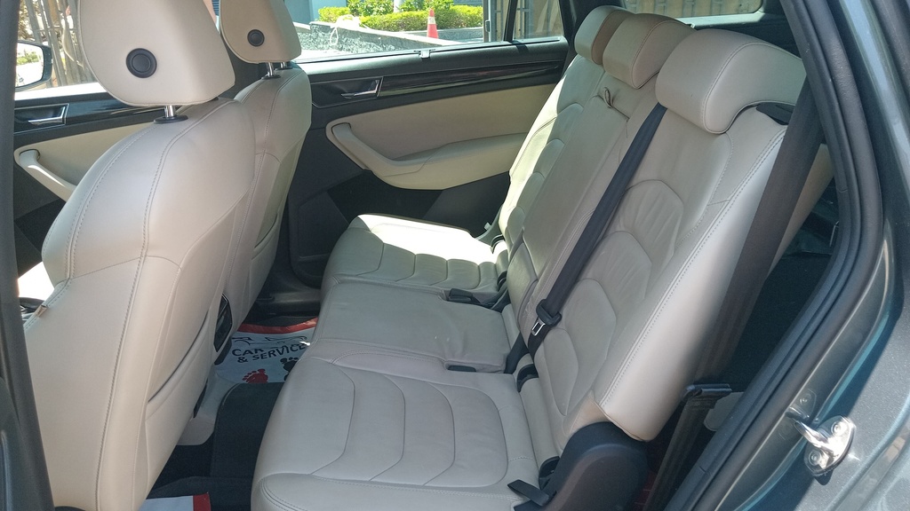 RR SEATS