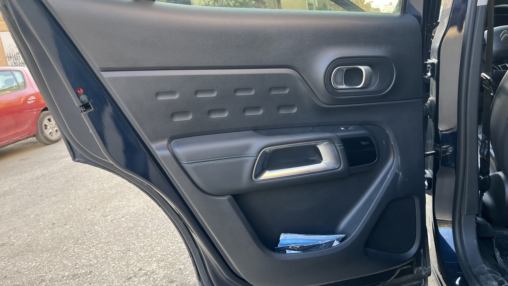 RR L DOOR