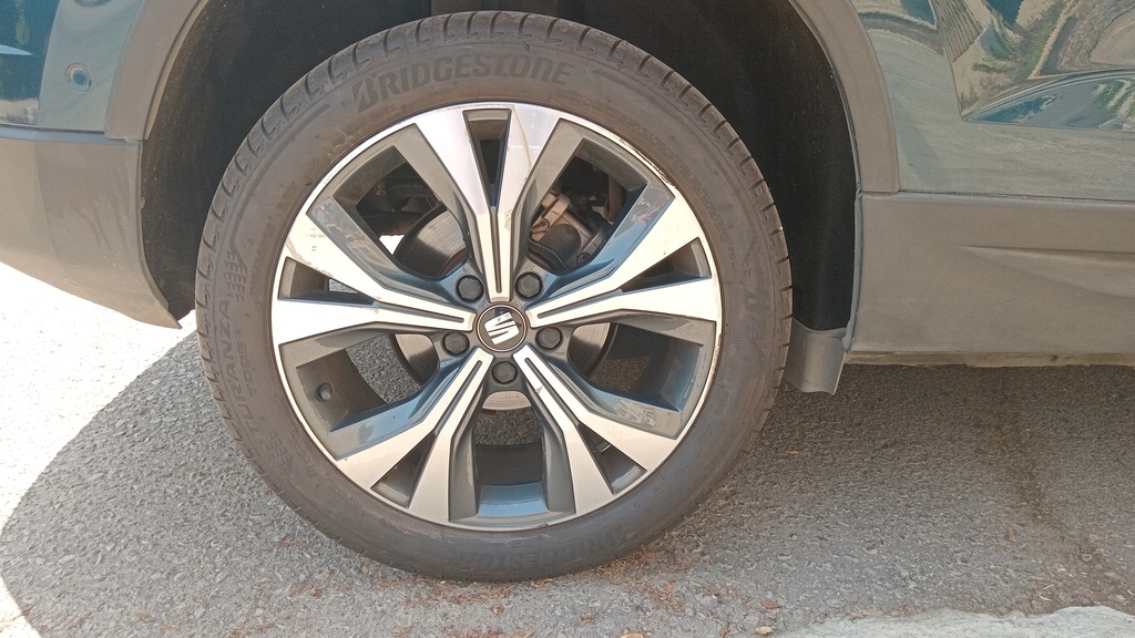 RR R TIRE