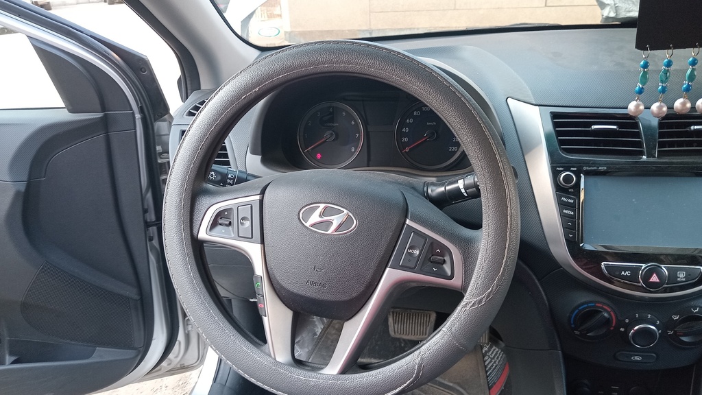 STEERING WHEEL