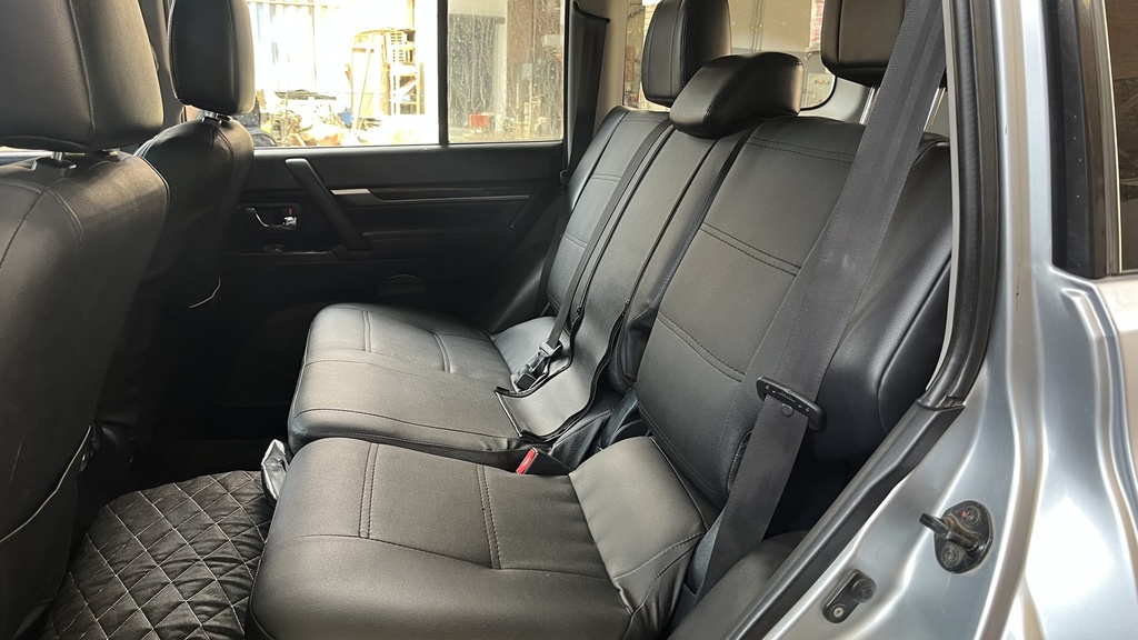 RR SEATS