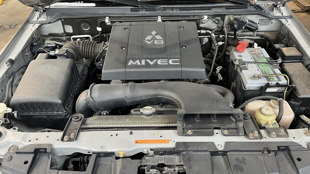 ENGINE COMPARTMENT