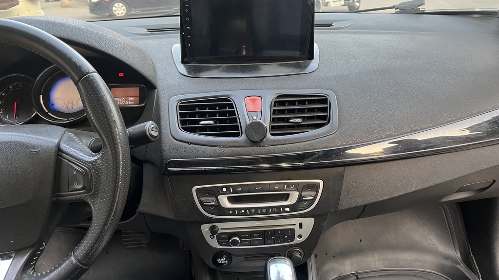 MULTIMEDIA SCREEN