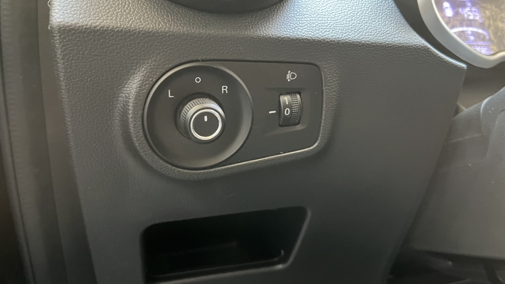 LIGHT SWITCHES