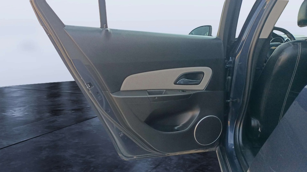 RR L DOOR
