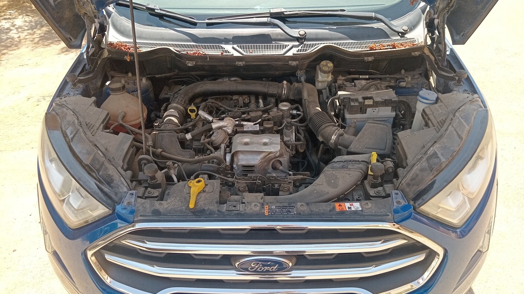 ENGINE COMPARTMENT