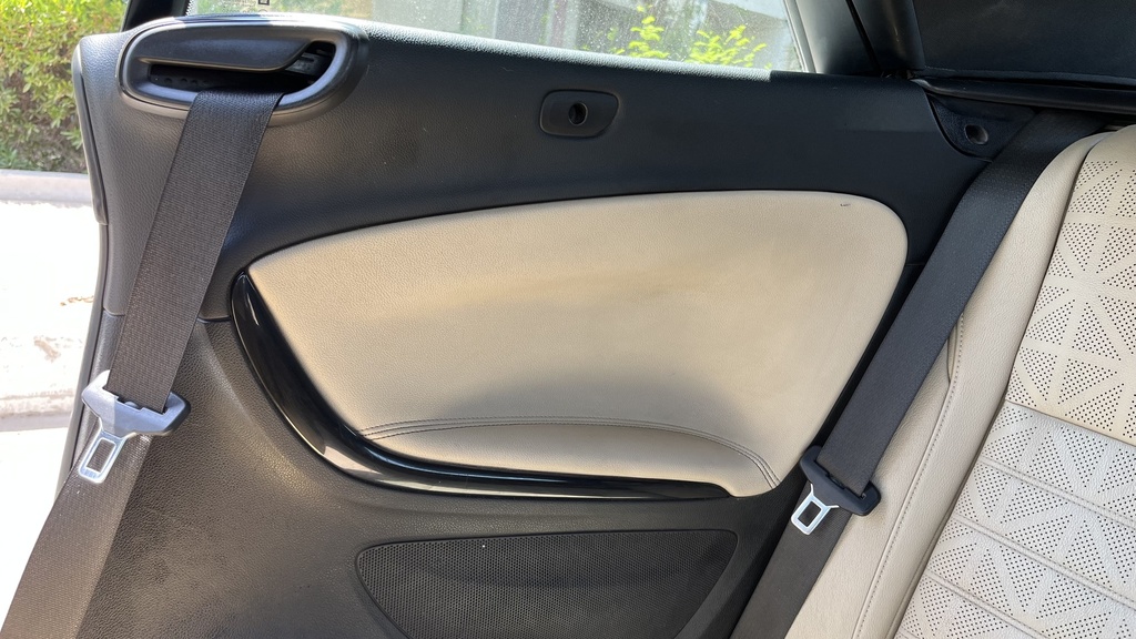 RR R DOOR