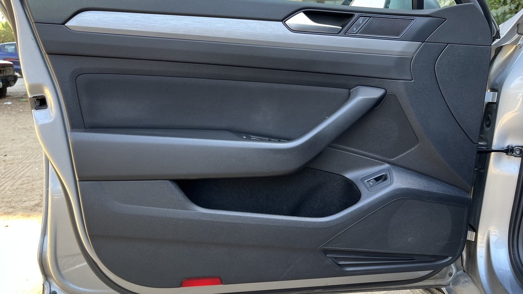 FR L DOOR
