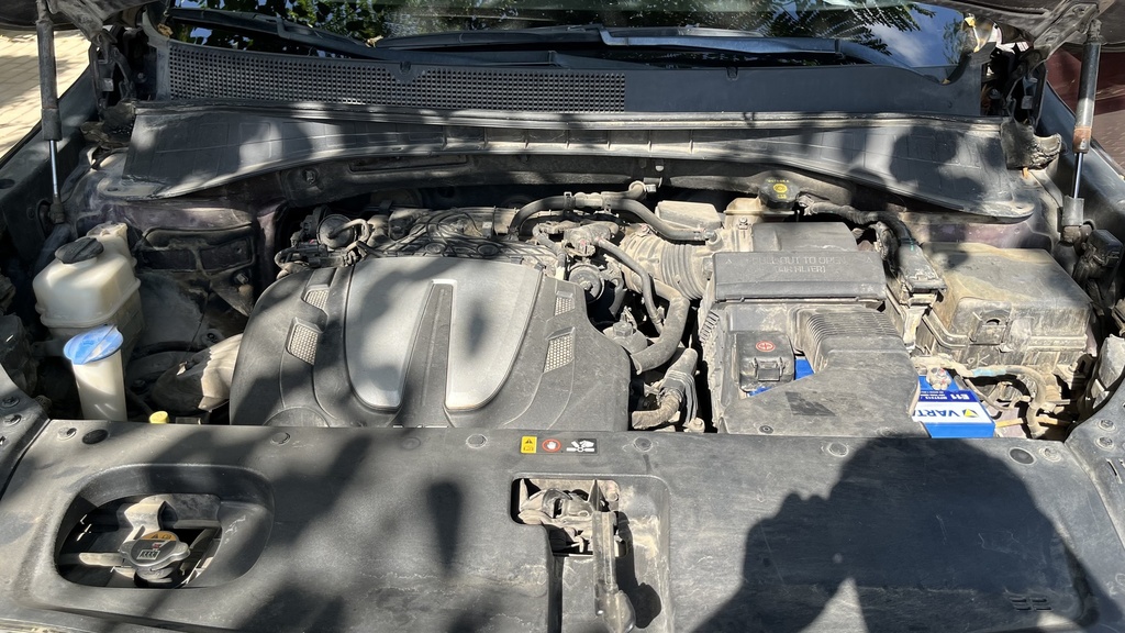 ENGINE COMPARTMENT