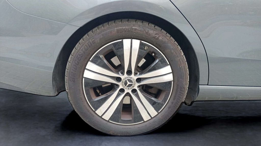 RR R TIRE