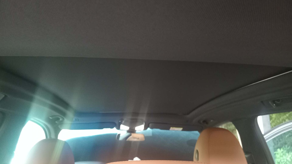 CAR ROOF MAT