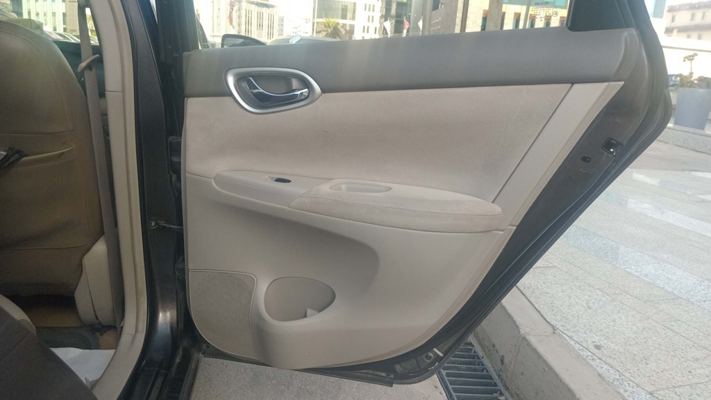 RR R DOOR