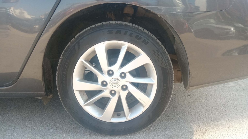 RR L TIRE