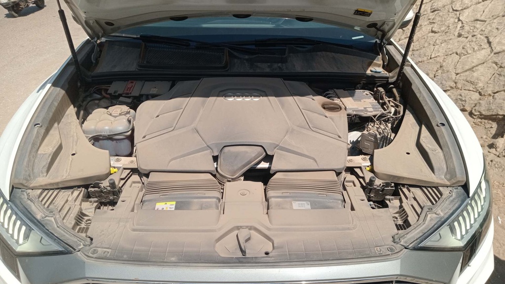 ENGINE COMPARTMENT