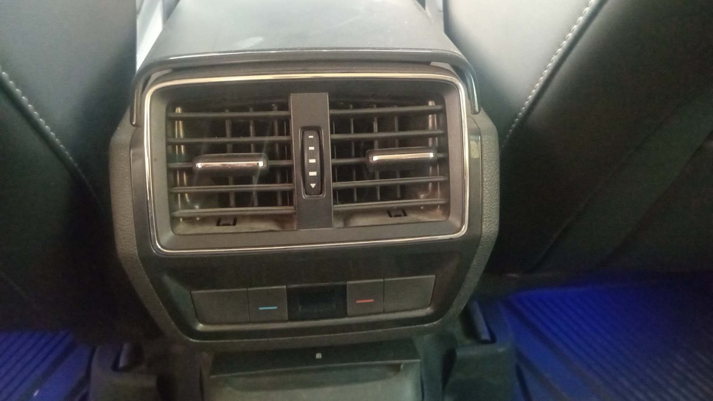 RR AC GRILL