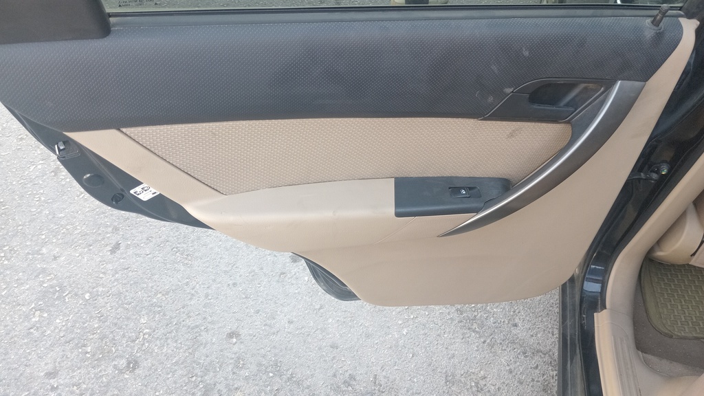 RR L DOOR