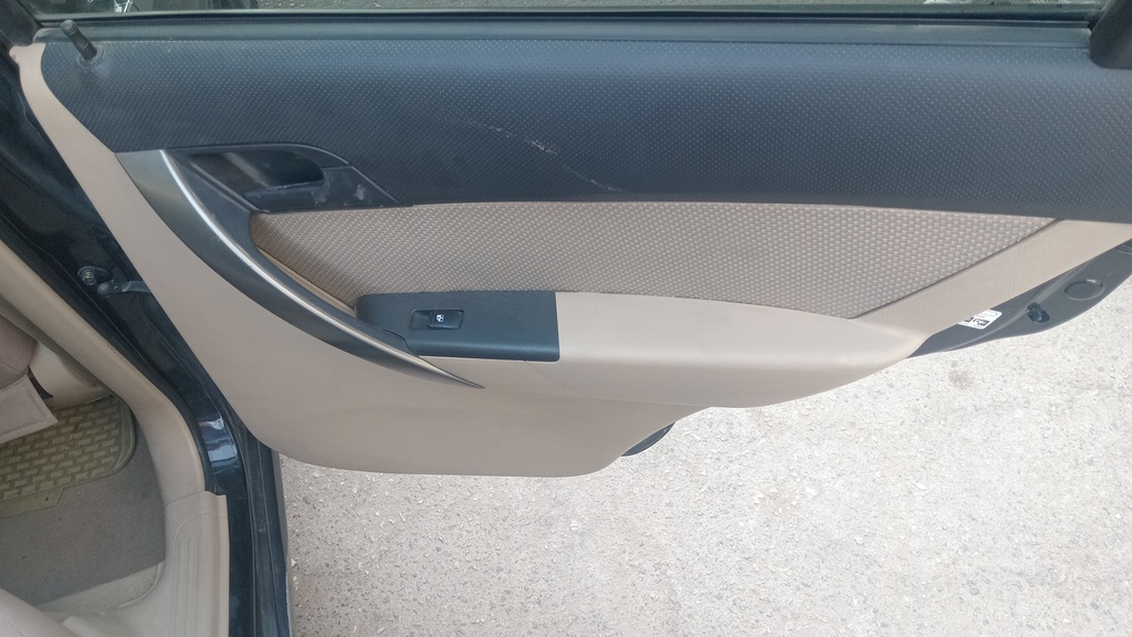 RR R DOOR