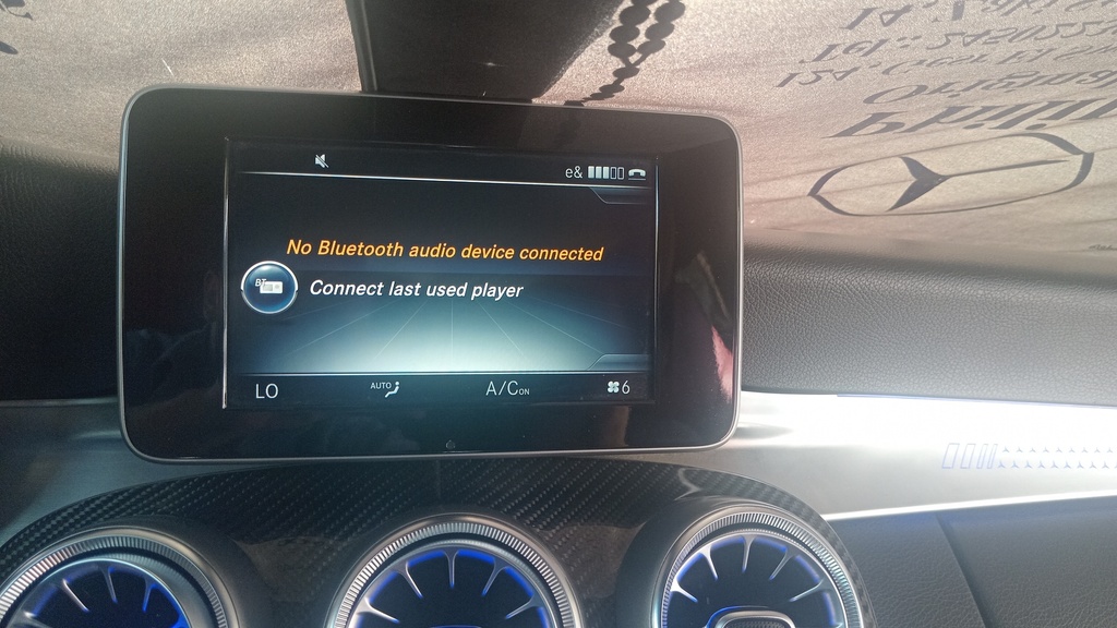 MULTIMEDIA SCREEN