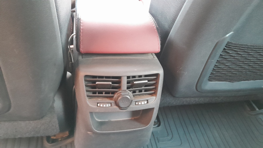 RR AC GRILL
