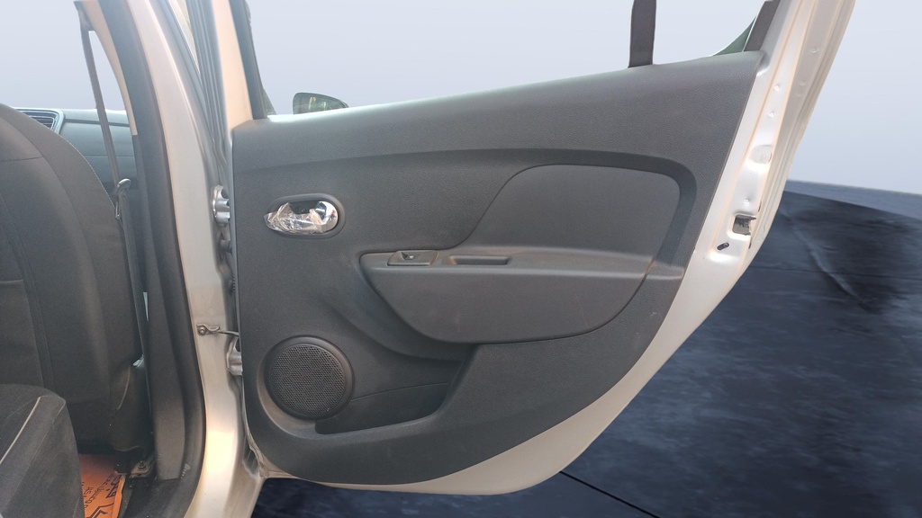 RR R DOOR