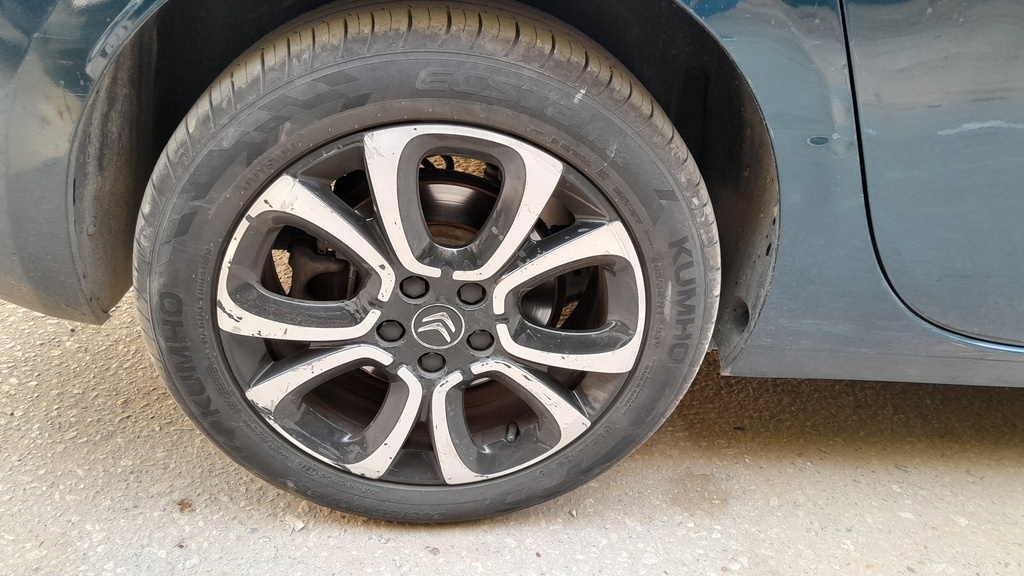 RR R TIRE