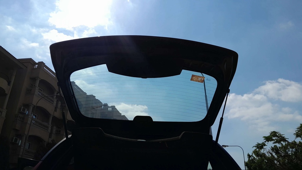 TRUNK HOOD