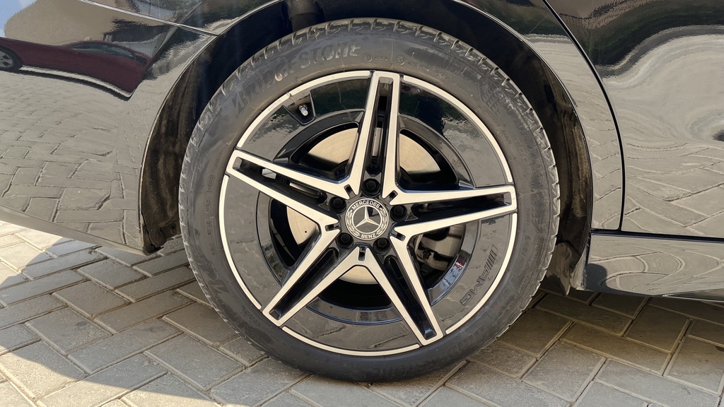 RR R TIRE