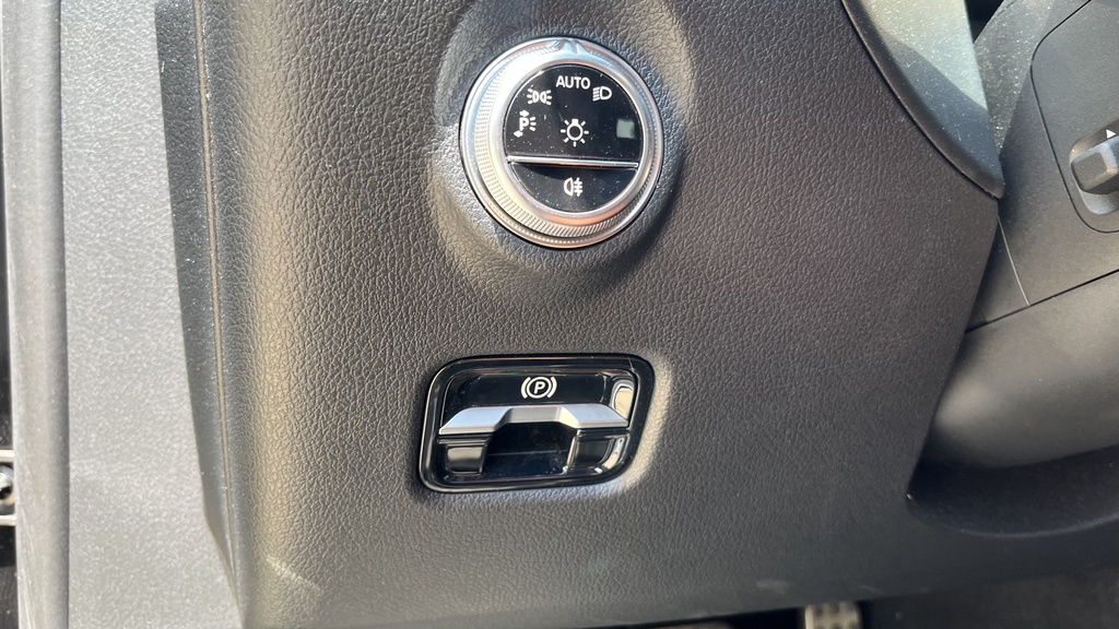 LIGHT SWITCHES