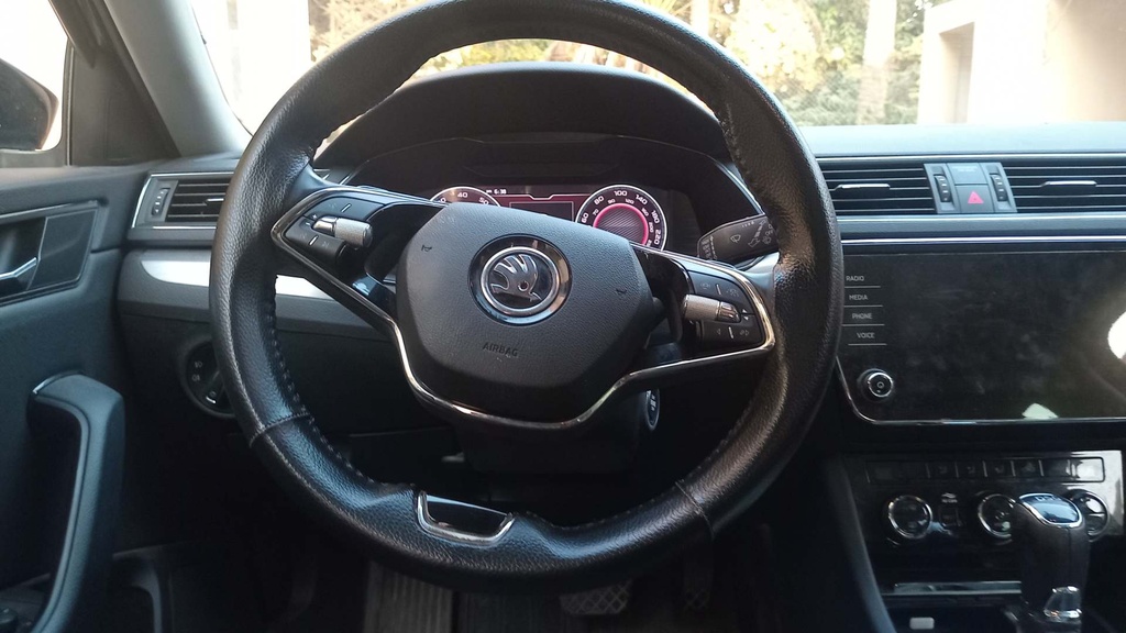 STEERING WHEEL