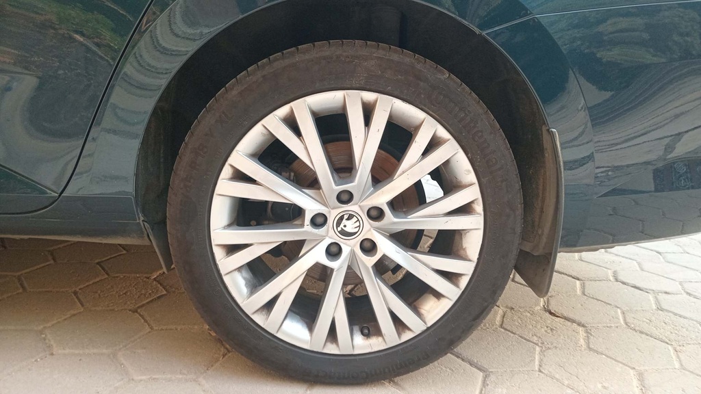 RR L TIRE