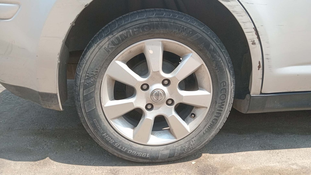 RR R TIRE