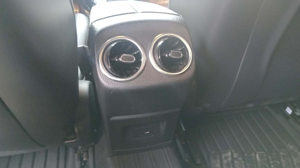 RR AC GRILL