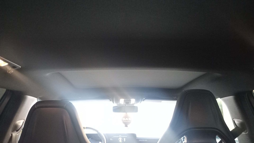 CAR ROOF MAT