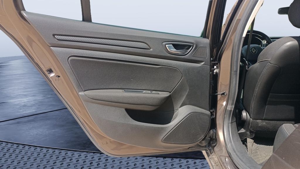 RR L DOOR