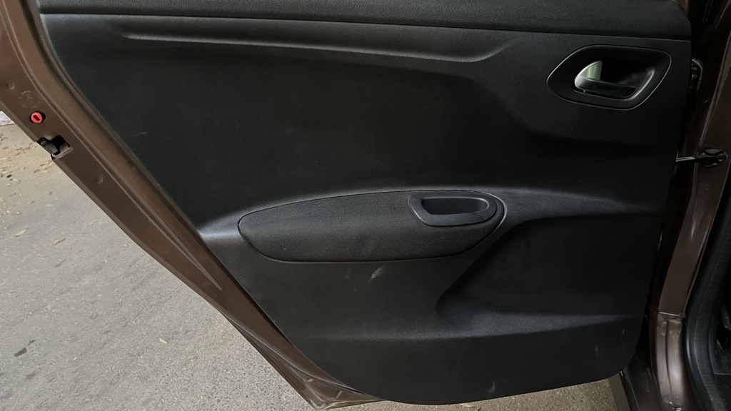 RR L DOOR