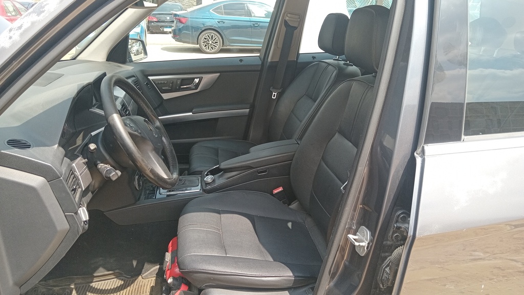 FR SEATS