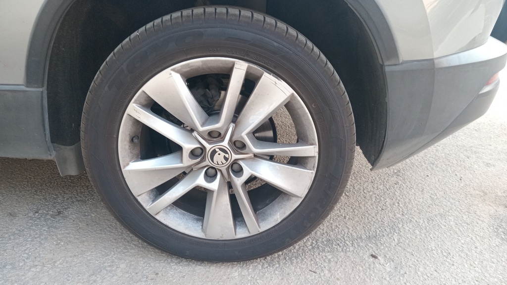 RR L TIRE