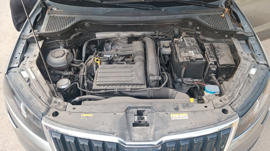 ENGINE COMPARTMENT