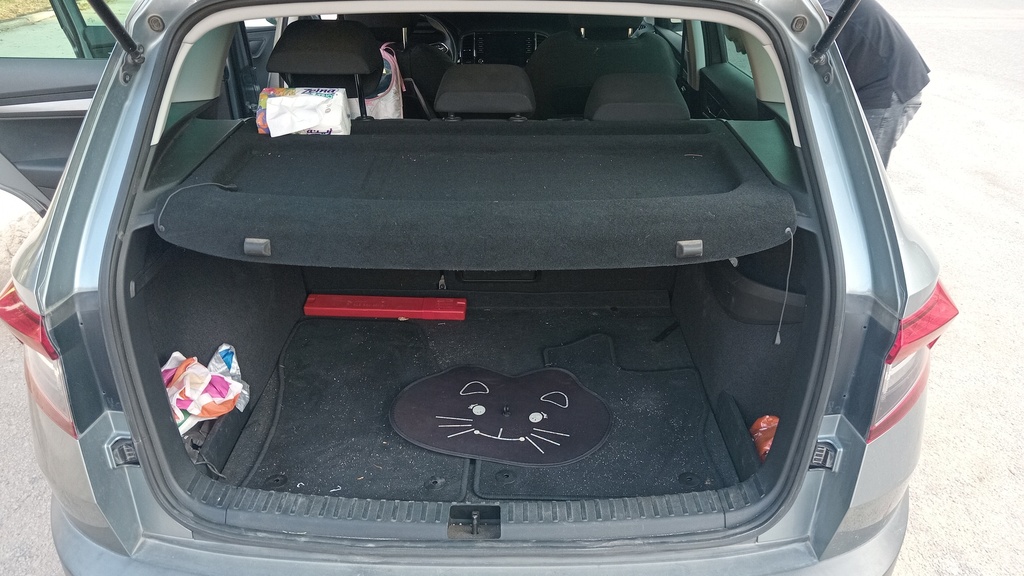 TRUNK