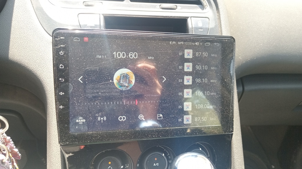 MULTIMEDIA SCREEN
