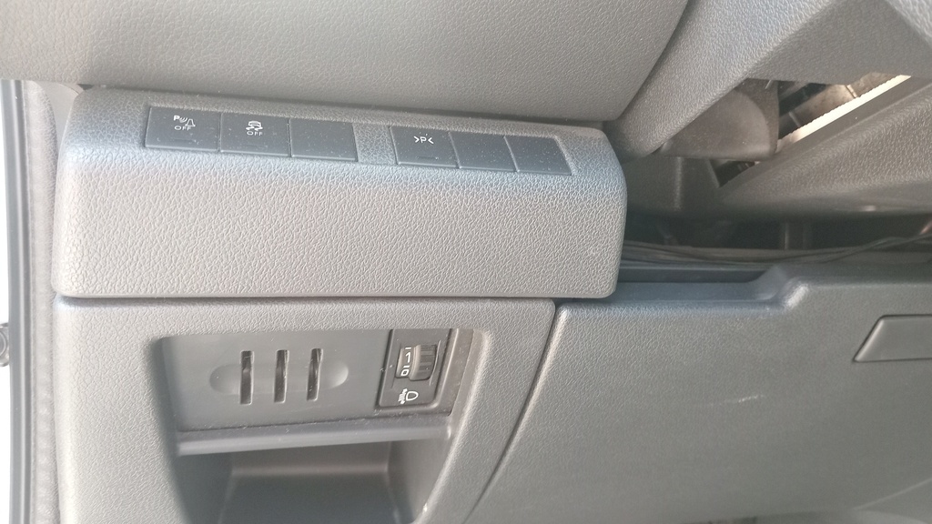 LIGHT SWITCHES